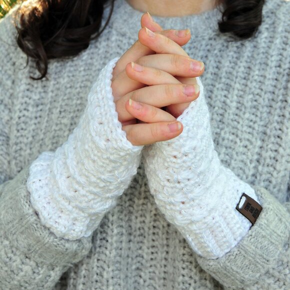 Handmade White Sparkle Fingerless Gloves Made in Canada - Picture 3 of 3